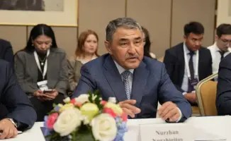 Встреча Министра водных ресурсов Нуржана Нуржигитова с Борисом Грайфенедером на Региональном экологическом саммите