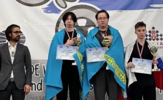 Даниял Сапенов из Караганды завоевал серебро на юниорском чемпионате мира по шахматам