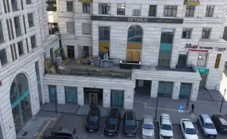 Снос незаконно построенной террасы ресторана в Алматы по решению суда