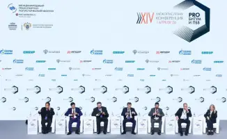 Баяхмет обсудил битумные материалы в Санкт-Петербурге