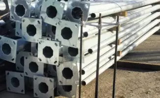 В Аксуатском районе активно продолжается благоустройство: пешеходная дорожка, освещение и монтаж опор