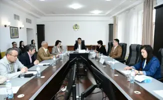 Бизнес-клуб открылся в Университете Абая