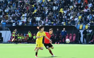 Тысячный матч QJ-лиги на стадионе Қайсар Арена