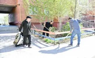 Объединение жителей Актобе в рамках экологической акции по улучшению чистоты и уюта в дворах