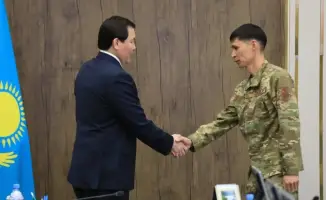 В Актюбинской области 172 спасателя награждены за мужество при тушении пожара в административном здании