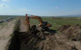 Реконструкция магистрального канала 'Исмаил' длиной 9,2 км в Жамбылской области: выполнено 2,5 км работ