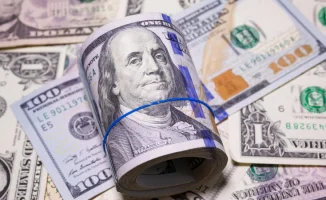 Курс доллара в Казахстане: последствия падения до 475 тенге для населения и экономики