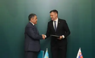 Подписание Меморандума о сотрудничестве между Министерством водных ресурсов РК и Министерством окружающей среды Словакии на Региональном экологическом саммите