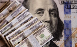 Курс доллара в Казахстане снизился на 5 тенге на торгах 7 апреля