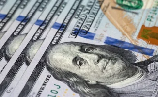 Курс доллара вырос на торгах сразу на 12 тенге