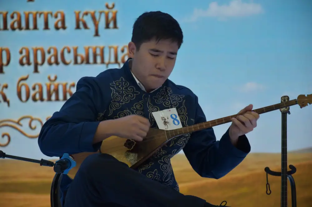 В Каркаралинске выбрали лучших молодых кюйши (4)