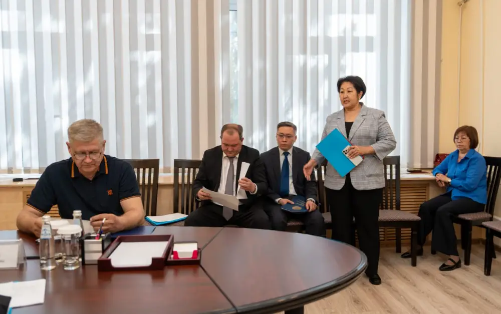 На приеме у акима ВКО жители региона поднимали вопросы жилья, теплоснабжения, предпринимательства (4)
