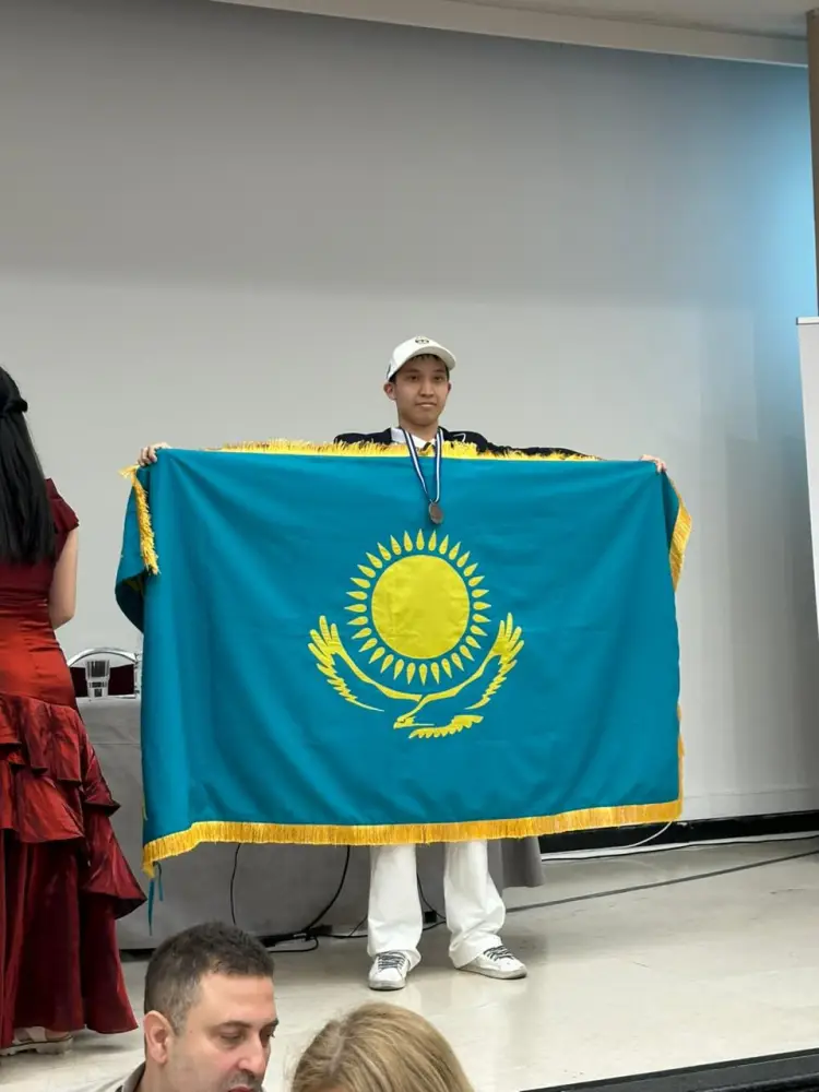 Казахстан ворвался в топ сильнейших на Балканской математической олимпиаде (6)