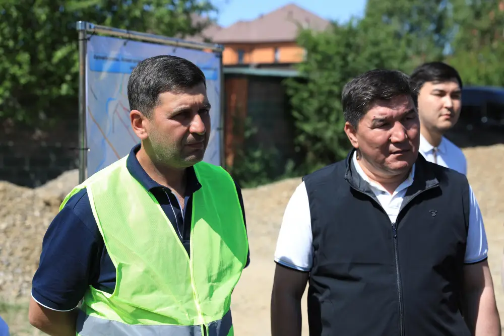 В Актобе продолжается масштабный средний ремонт городских дорог (5)