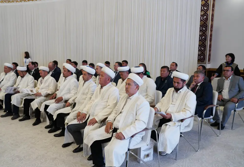 В ТУРКЕСТАНЕ ПРОШЛА КОНФЕРЕНЦИЯ “TURKISTAN-2026: ПОПУЛЯРИЗАЦИЯ НАСЛЕДИЯ ХОДЖИ АХМЕДА ЯСАВИ И РАЗВИТИЕ ВНУТРЕННЕГО ТУРИЗМА” (3)