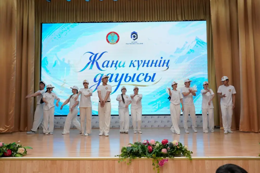 «Голос нового дня»: в Астане прошел музыкальный конкурс студенческого клуба «Жас сарбаз» (5)