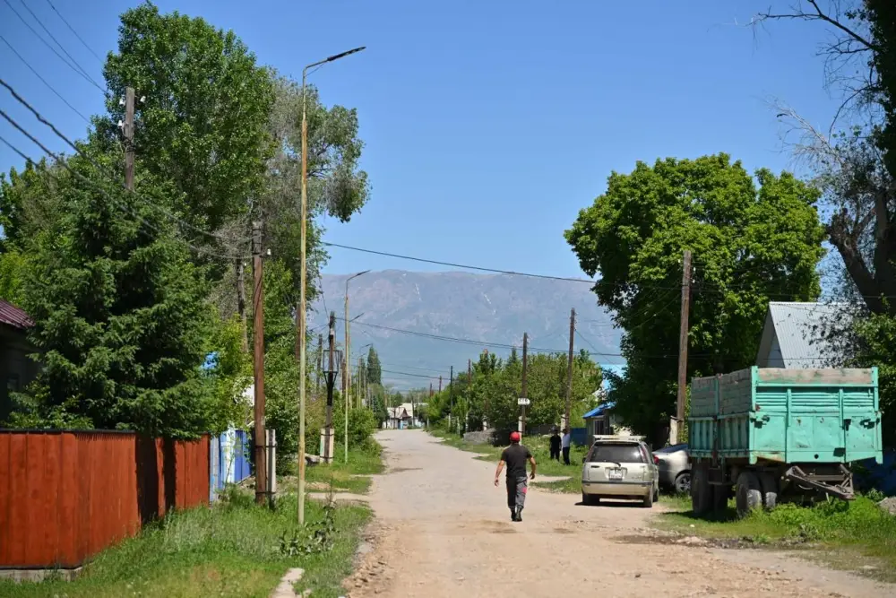 Аким области совершил рабочий объезд ряда объектов в Урджарском районе (6)