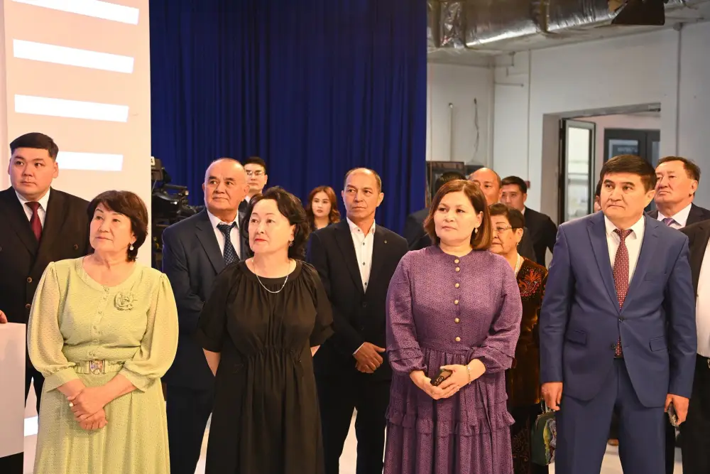 Глава региона ознакомился с работой телеканала «Qyzylorda» (2)