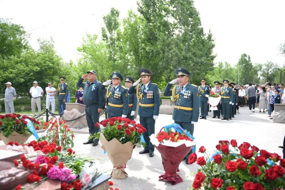 Бессмертный подвиг поколения в сердцах народа (6)