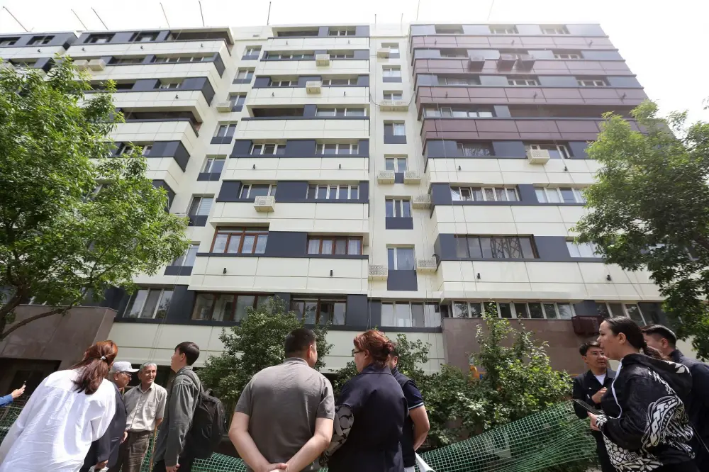 Фасады 67 домов Бостандыкского района отремонтируют по городской программе (3)