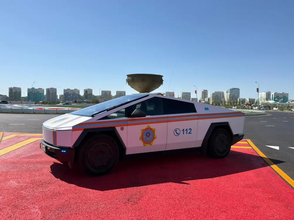 МЧС задействует Tesla Cybertruck на саммите ОТГ в Туркестане (8)