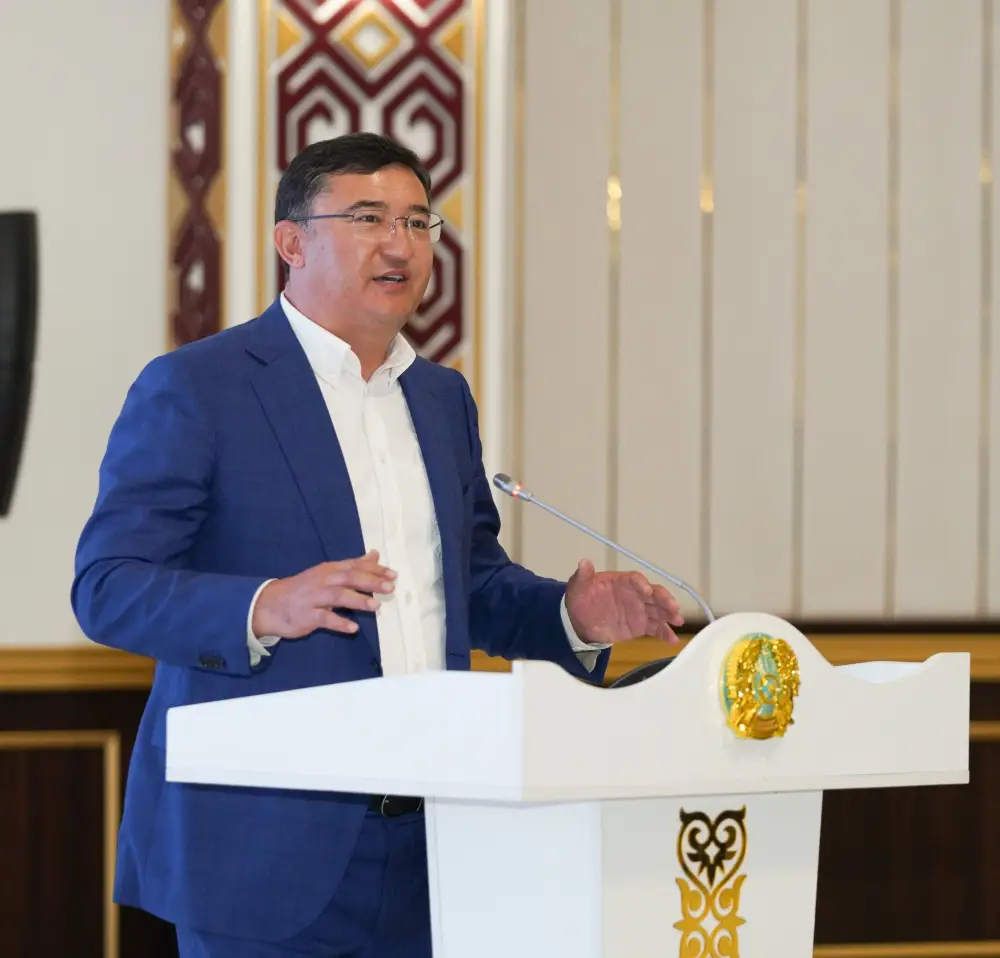 В ТУРКЕСТАНЕ ШИРОКО ОБСУДИЛИ ИТОГИ САММИТА И ЭКОНОМИКУ РЕГИОНА (4)
