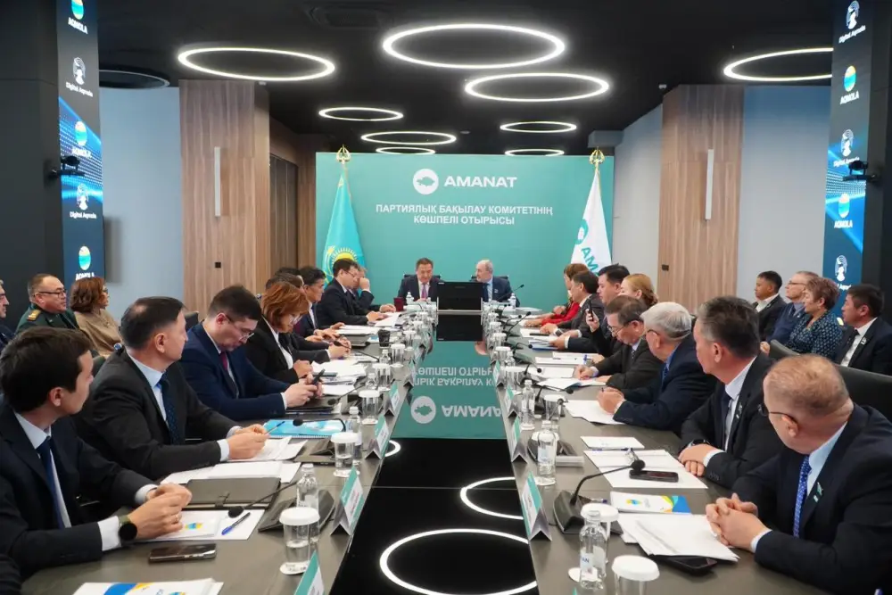 Комитет партийного контроля партии «AMANAT» высоко оценил изменения в Акмолинской области (6)