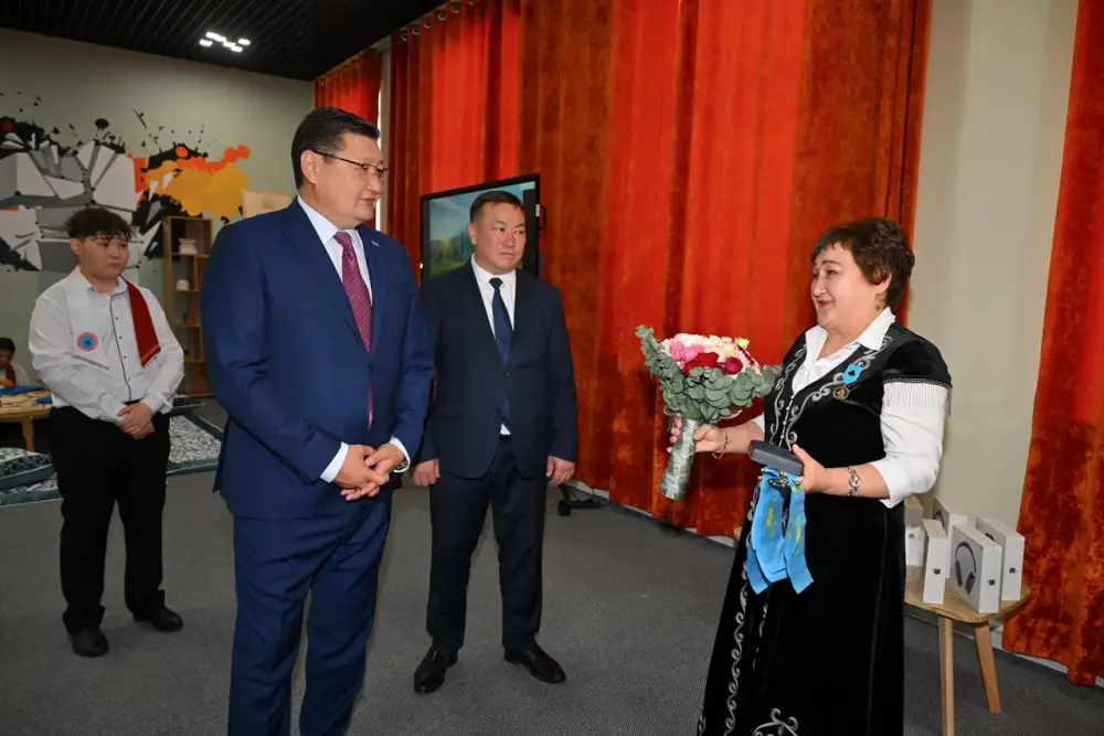 В Курчатове открылось новое здание Молодежного ресурсного центра (8)