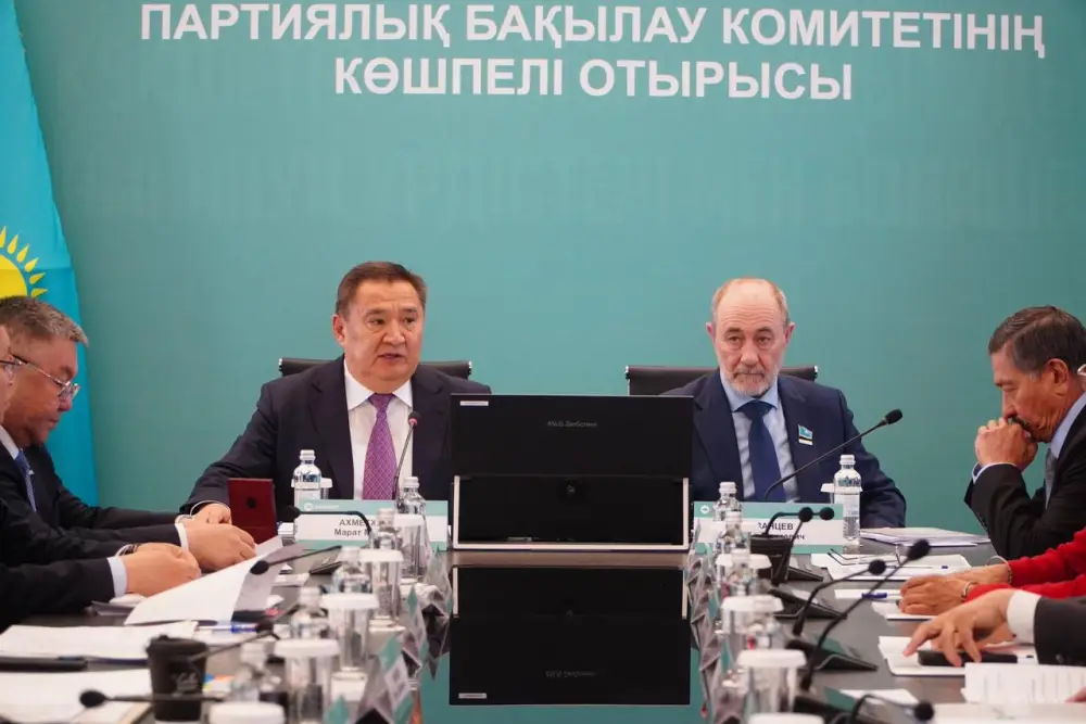 Комитет партийного контроля партии «AMANAT» высоко оценил изменения в Акмолинской области (7)
