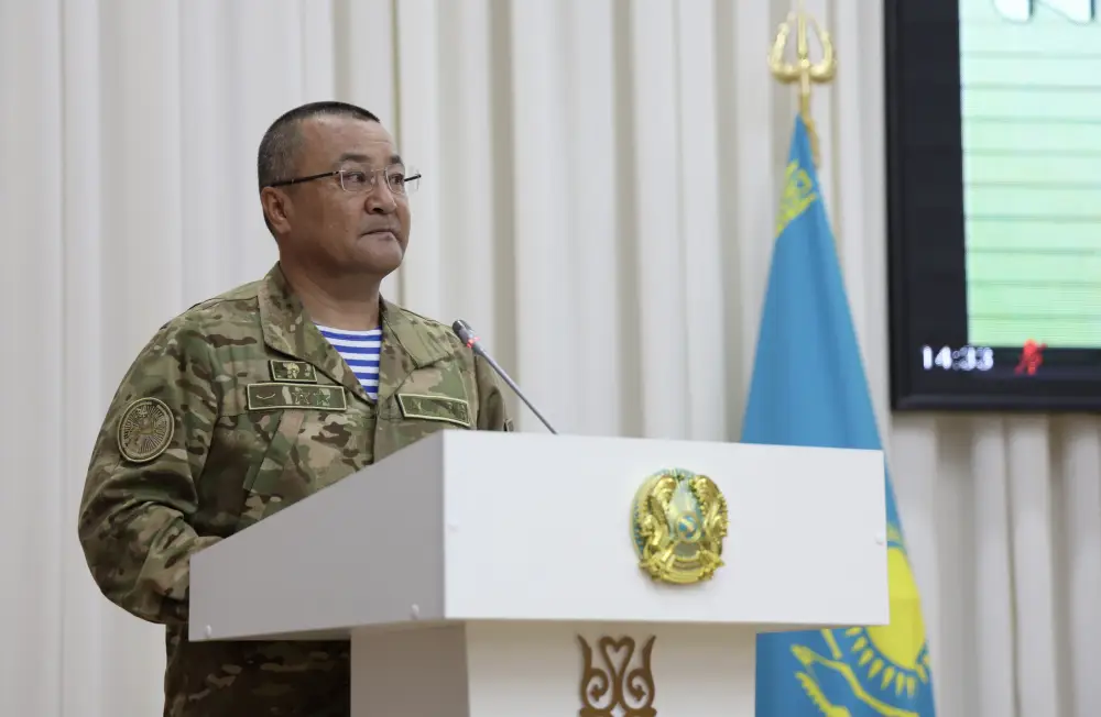 На коллегии Минобороны обсудили боевую готовность войск и их технологическое переоснащение (4)
