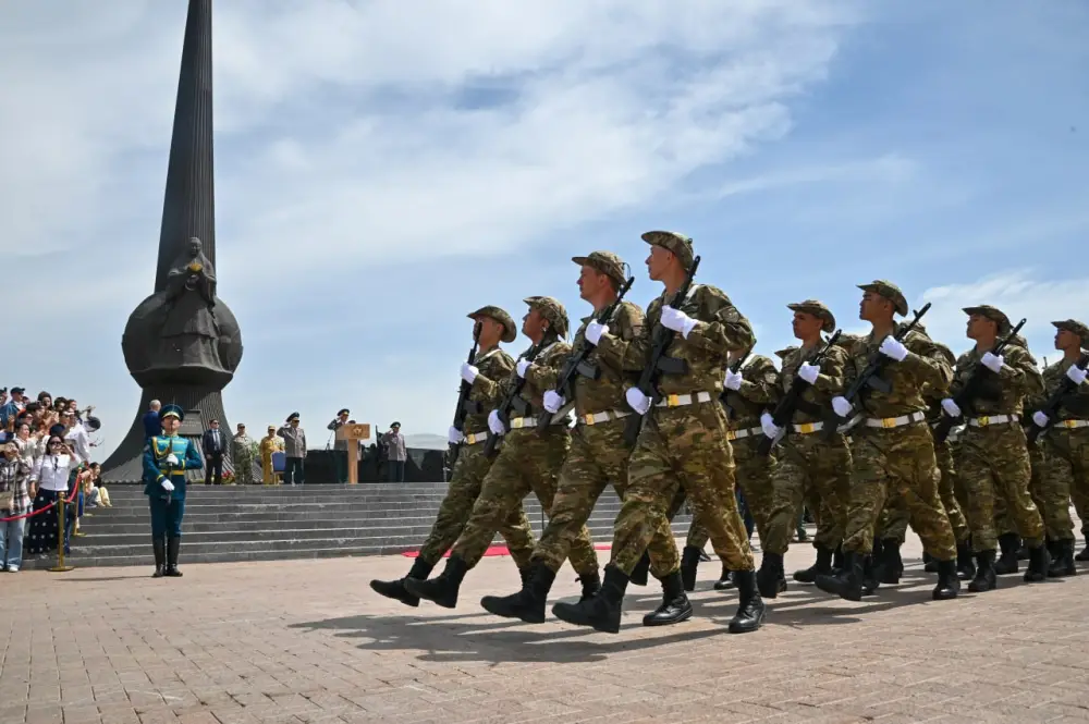 Более 4500 военнослужащих Вооруженных сил приняли Военную присягу (6)