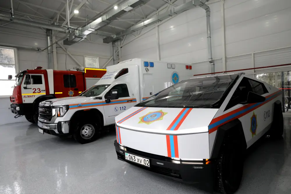 МЧС задействует Tesla Cybertruck на саммите ОТГ в Туркестане (3)