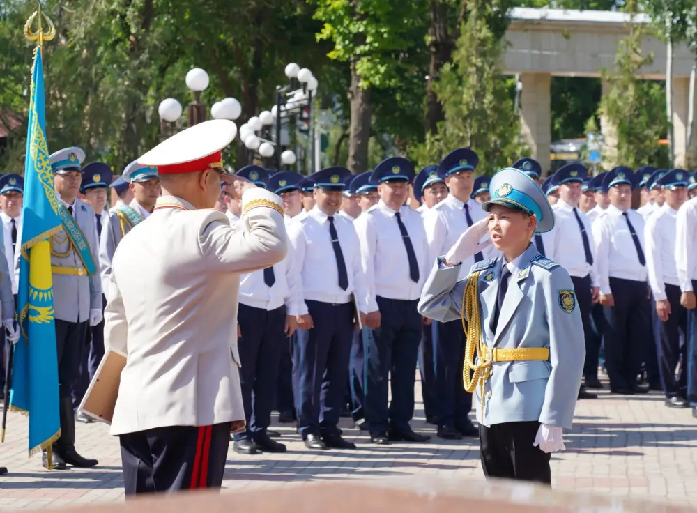 В ТУРКЕСТАНЕ ОТМЕТИЛИ ДЕНЬ ЗАЩИТНИКА ОТЕЧЕСТВА И ДЕНЬ ПОБЕДЫ (9)