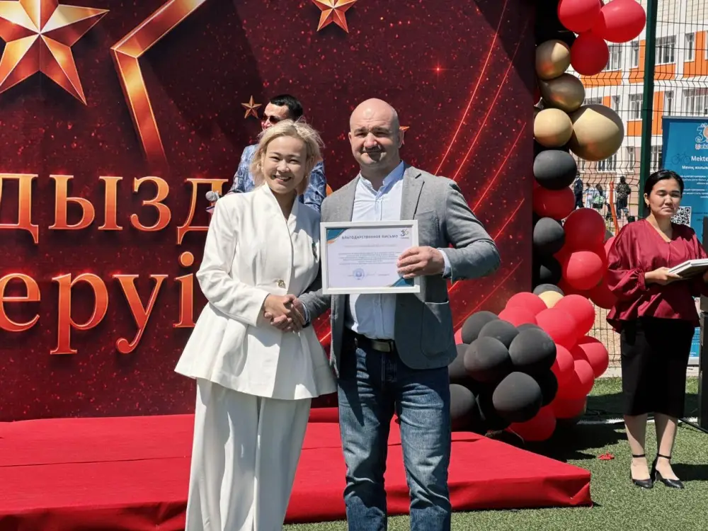 «Жұлдыздар шеруі-2026»: лучших учеников чествовали в с столичной школе (9)