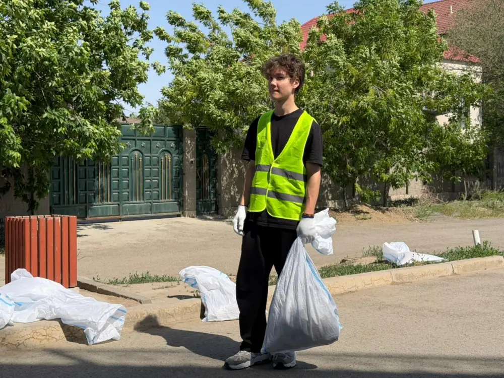 В Атырау впервые прошла экологическая акция «ECO Plogging» (4)