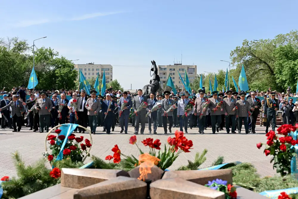 В области Абай широко отмечают День Победы (3)
