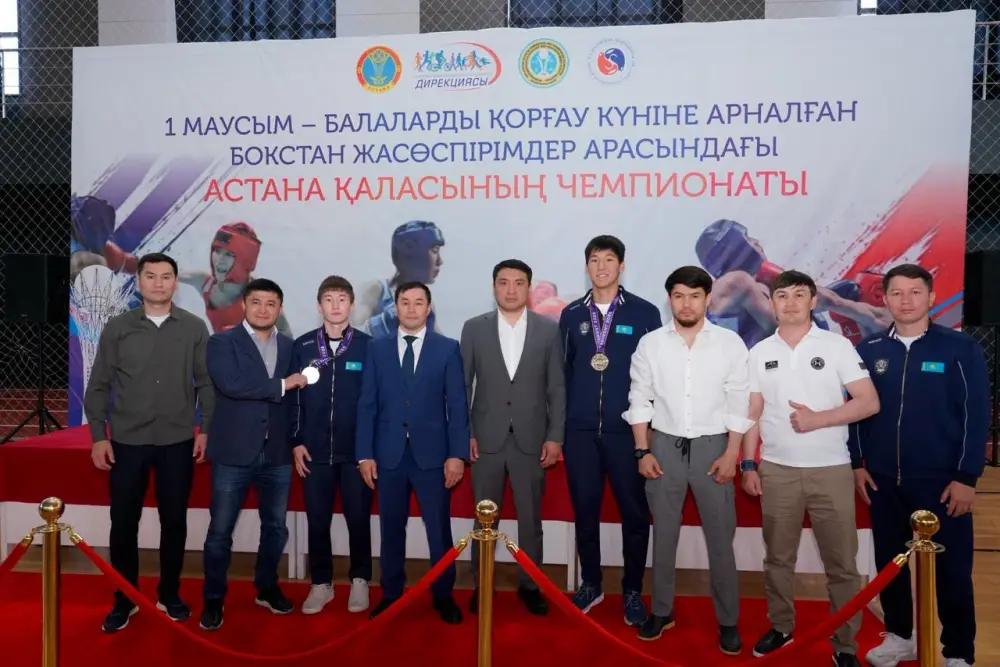 В столице проходит городской чемпионат по боксу среди подростков (4)