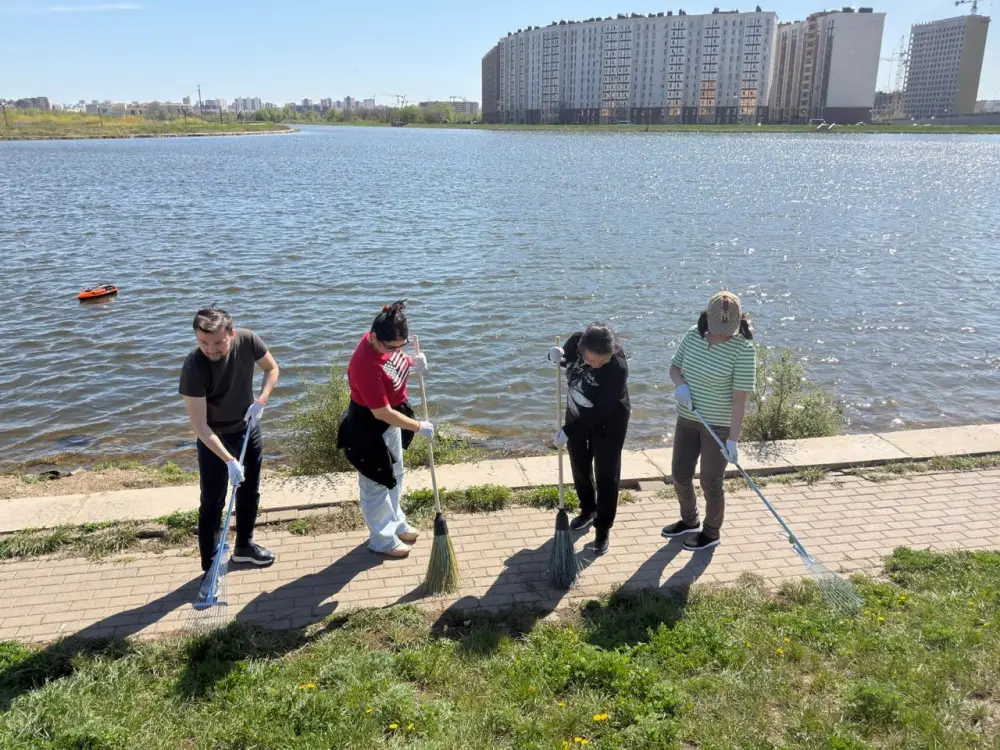 В Астане продолжается акция «Мөлдір бұлақ» в рамках экоакции «Таза Қазақстан» (9)