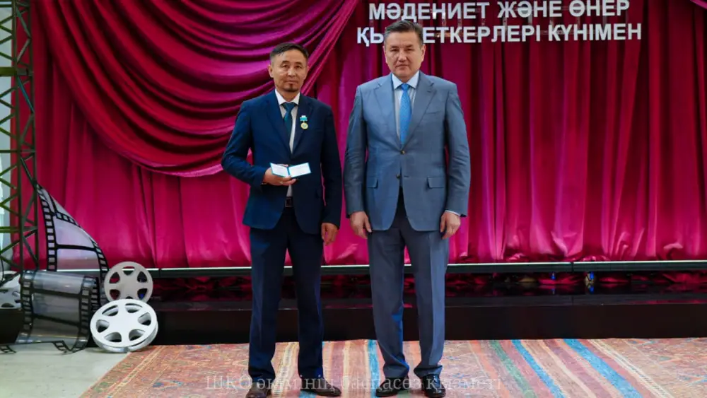 В ВКО отметили День работников культуры и искусства (9)