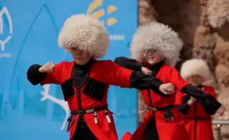 Астана отметила День единства народа Казахстана масштабным праздником под открытым небом