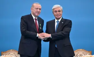 Касым-Жомарт Токаев вручил орден Qoja Ahmet Yasaui Президенту Турции Реджепу Тайипу Эрдогану