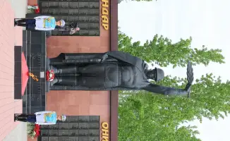Мереке ардагерлерді құрметтеу мен елдегі тұрақтылықты нығайтудағы рөлі