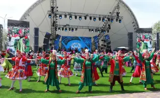 День единства народа Казахстана в Карагандинской области: укрепление межэтнической гармонии и социальной сплоченности