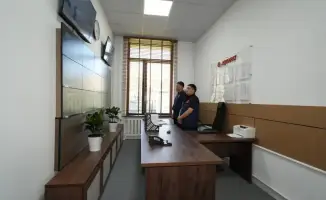 Министр Чингис Аринов проверил ход капитального ремонта административного здания РГП "Резерв" в Астане