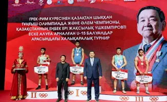 На ковре памяти: в Семее прошёл международный турнир по греко-римской борьбе в честь Жаксылыка Ушкемпирова