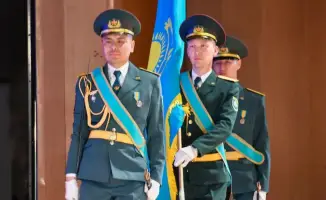 Сердце Родины: в зале Атамекен чествуют защитников Отечества под звуки филармонии