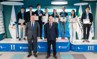 Подросток из Астаны демонстрирует успех в шахматах, подчеркивая растущее внимание к интеллектуальным видам спорта в Казахстане