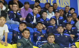 В Алматы завершился первый Кубок МЧС по хоккею с шайбой среди подразделений ведомства