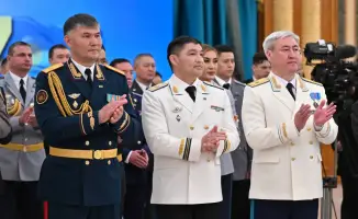 В Акорде 15 сотрудников МЧС Казахстана удостоены государственных наград за профессионализм